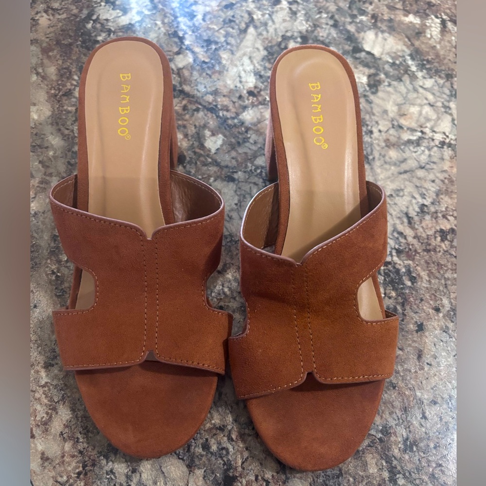 Small bamboo heels